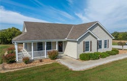 31659 180th Street, Kidder, MO 64649