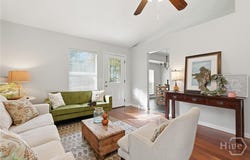 2 E White Hawthorne Drive, Savannah, GA 31419