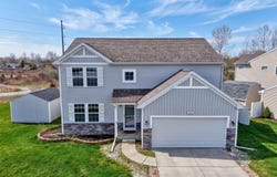 3005 Oxford Lane, Flushing, MI 48433