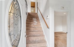 6151 Valley View Rd, Oakland, CA 94611