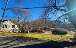 Newbern Road, Pulaski, VA 24301