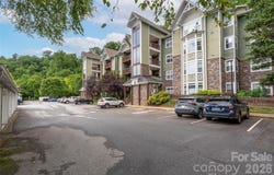 2000 Olde Eastwood Village Boulevard, Asheville, NC 28803