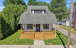 16 Third Street, Shelby, OH 44875