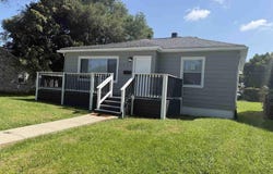 1412 S Pershing Drive, Muncie, IN 47302