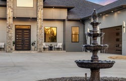 5560 N Farm Rd 177, Springfield, MO 65803