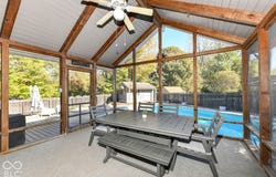 6580 Kings Court, Avon, IN 46123