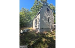 CLAVIUS Way, HEDGESVILLE, WV 25427