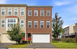 201 APSLEY Terrace, PURCELLVILLE, VA 20132