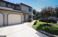 801 CHESTERWOOD Court, MARLTON, NJ 08053