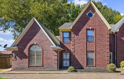 7827 Cayleb Lane, Southaven, MS 38671