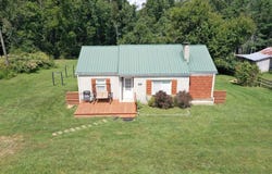 8075 Pipers Gap Rd, Galax, VA 24333