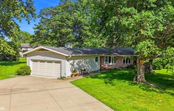 304 S Cedar Street, Wapello, IA 52653
