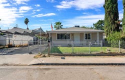 2511 Shaft St, Selma, CA 93662