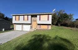 6524 FAIRFAX Drive, HARRISBURG, PA 17111