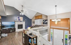 203 Broadmoor Drive, Raymore, MO 64083