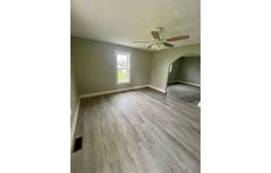 17 Cambrian Ave., Jackson, OH 45640