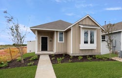 2963 Winding Creek Rd, Kyle, TX 78640