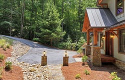 185 Songcatcher Court, Tuckasegee, NC 28783