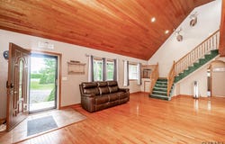 1000 Plummer Road, Sidman, PA 15955