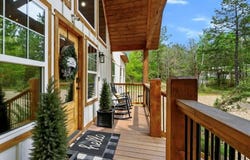47 BRIAR CREEK Court, Broken Bow, OK 74728