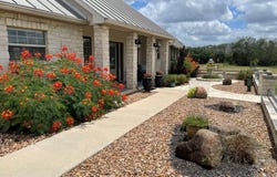 360 Bluff Creek Rd, Center Point, TX 78010