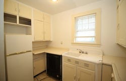 71 Ash St, Gardner, MA 01440