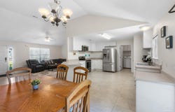 8708 Laredo St, Navarre, FL 32566