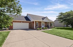 428 Marbleton Circle, O'Fallon, IL 62269