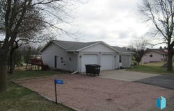1481 115th St, Luverne, MN 56156