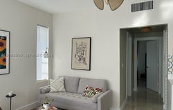 801 8th St, Miami Beach, FL 33139