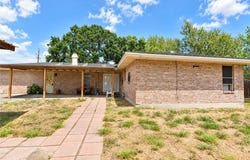 3961 Mollie, Robstown, TX 78380