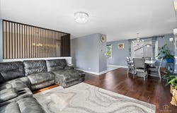 1160 Warwick Circle N, Hoffman Estates, IL 60169