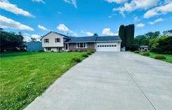 3 Katie Lane, Painted Post, NY 14870