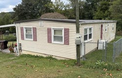 155 W Central, Bristol, TN 37620