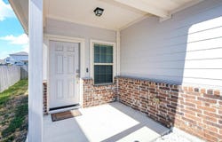 10822 Airmen Dr, Converse, TX 78109