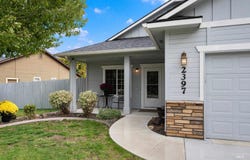 2397 W Fieldstream Dr, Meridian, ID 83646