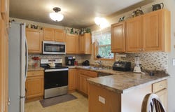 1333 KLOPPMAN Street, CRIVITZ, WI 54114