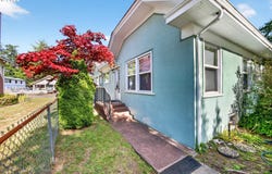 1410 SHERMAN Ave, NorthBend, OR 97459