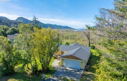 95639 JERRYS FLAT Rd, GoldBeach, OR 97444