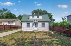 569 Hatch Avenue, Saint Paul, MN 55117