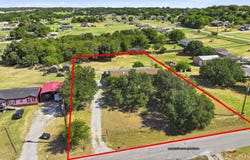 110 Draper Drive, Springtown, TX 76082