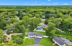 4 Bud Court, East Setauket, NY 11733