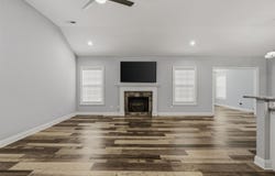 208 Chippewa Drive, Bowling Green, KY 42103