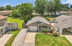 605 E Barker Street, Tuscola, IL 61953
