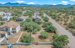 1910 Circulo Mexicali, Rio Rico, AZ 85648