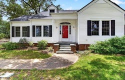 1301 Hill Dr, Laurel, MS 39440