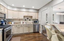 9 Pleasant Lane, Bay Shore, NY 11706