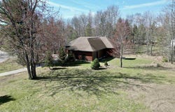 70 David Drive, Marquette, MI 49855
