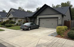 963 PENNINGTON Ct, Eugene, OR 97404