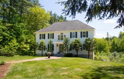 15 Kelso Drive, Bow, NH 03304